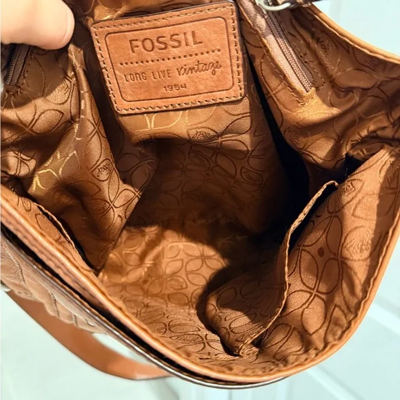 Fossil Brown Leather Messenger Bag - Picture 3 of 3